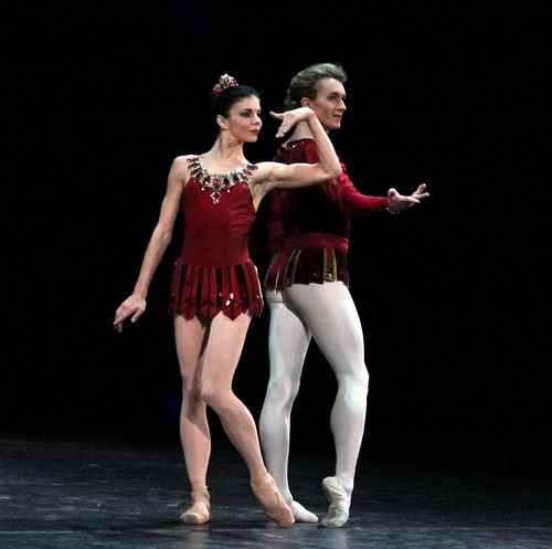 Chroma / Хрома. Симфония псалмов. Рубины, балет в двух действиях, Большой театр