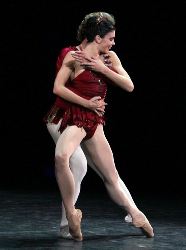 Chroma / Хрома. Симфония псалмов. Рубины, балет в двух действиях, Большой театр