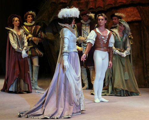  Жизель, балет в двух действиях, редакция Ю. Григоровича